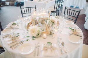 Marque-table pour mariage: idées créatives pour guider vos convives
